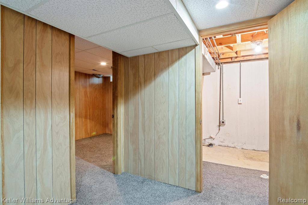 28663 LOWELL N, Southfield, MI 48076 — Photo 22