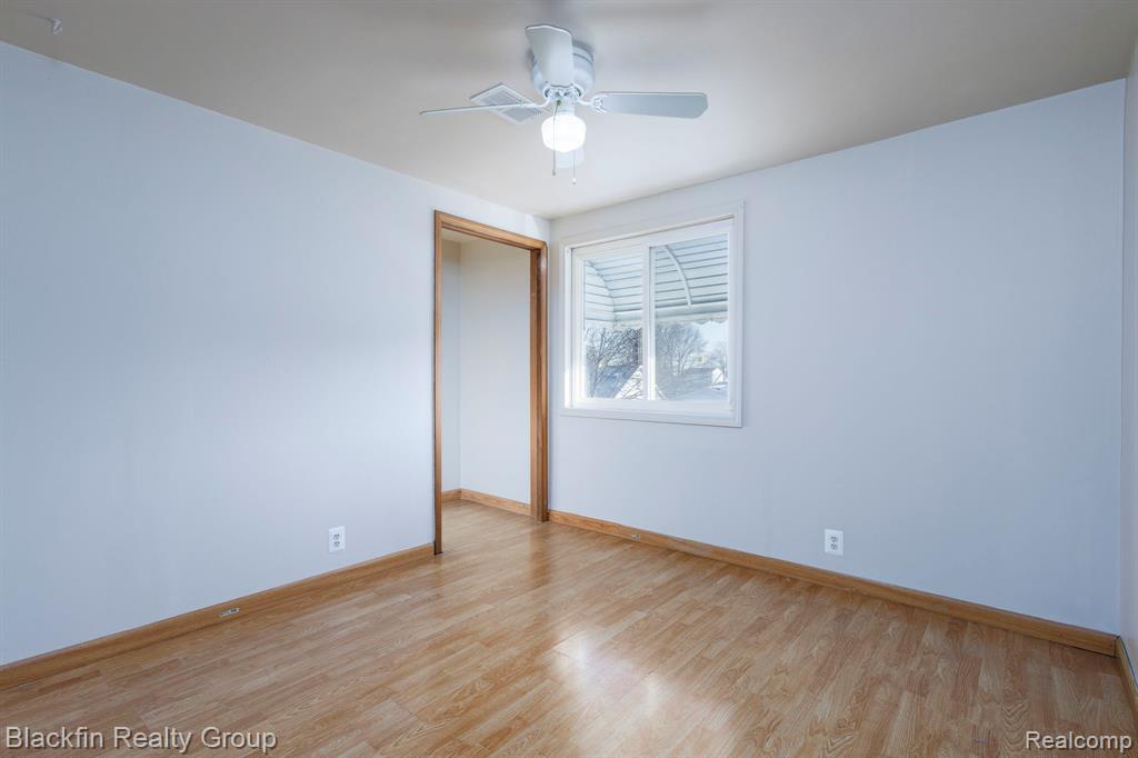 8441 Fisher Avenue, Warren, MI 48089 — Photo 11
