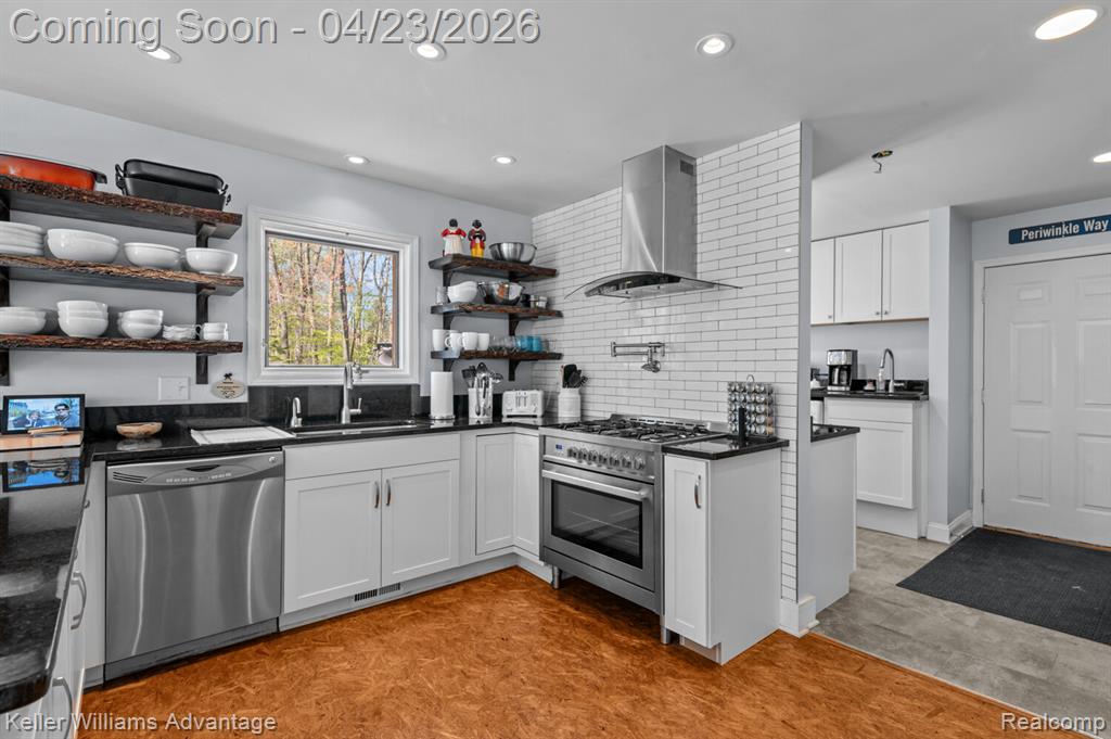 3370 BREEZEWOOD, Ortonville, MI 48462 — Photo 14