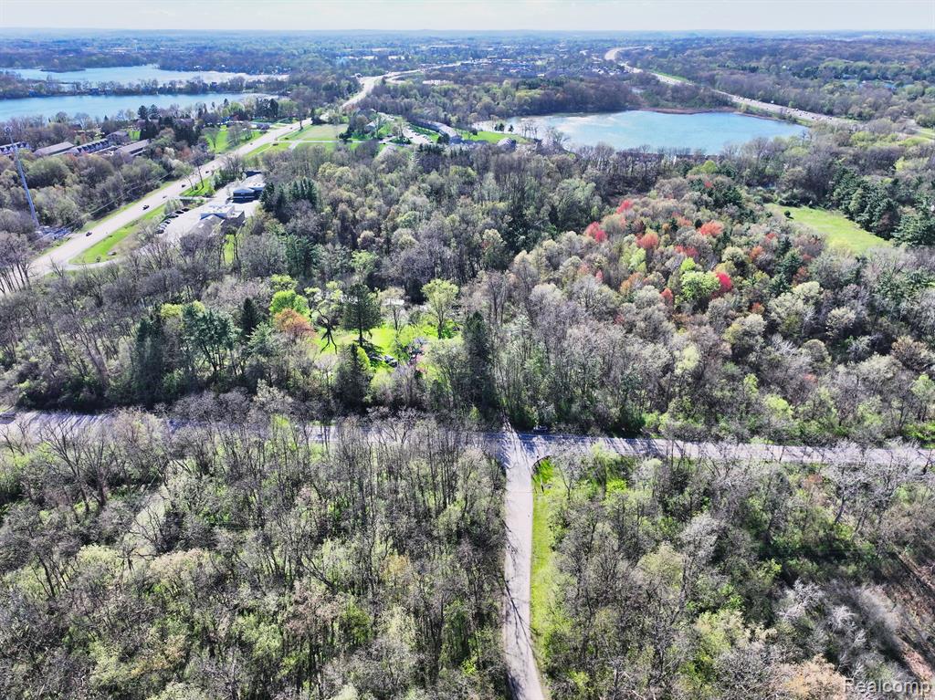 5920 PLEASANT VALLEY Road, Brighton, MI 48116 — Photo 20