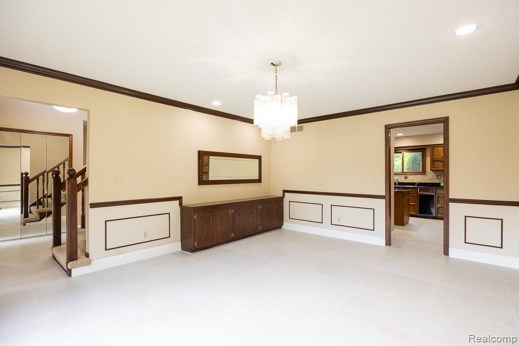 6275 Fairbrook Court, West Bloomfield, MI — Photo 10