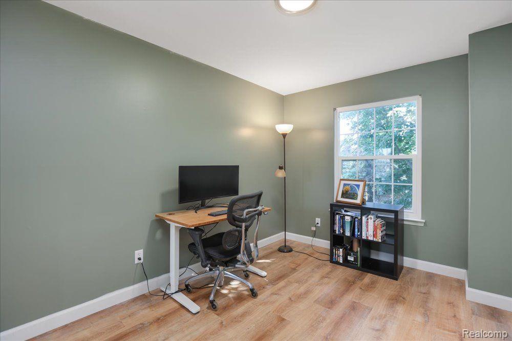 1653 Bennington Court, Canton, MI 48188 — Photo 27