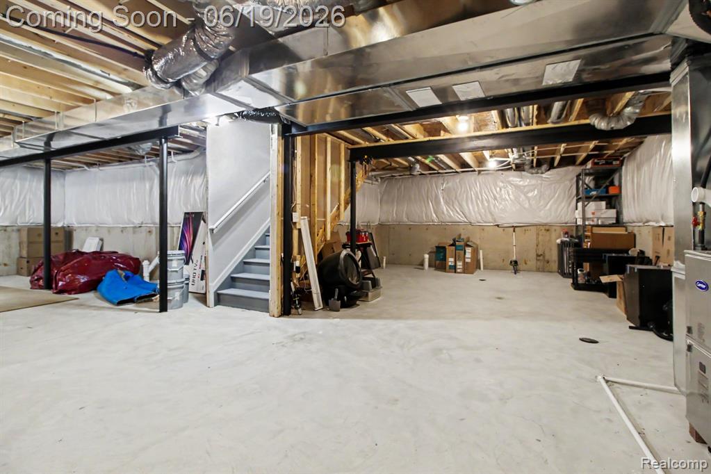 14502 Laurelwood Drive, Belleville, MI 48111 — Photo 29