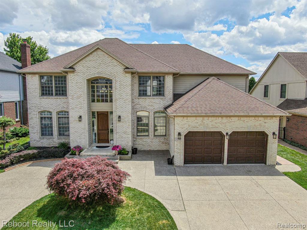 21294 Ascot Drive, Macomb, MI 48044 — front exterior
