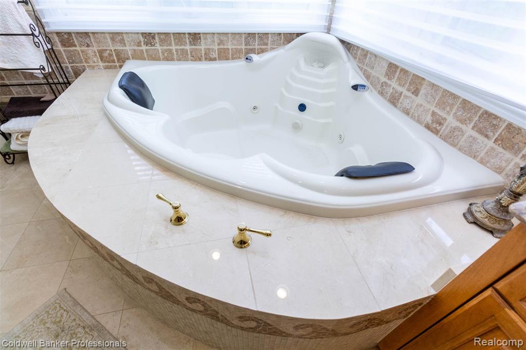 57177 Covington Drive, Washington, MI — Photo 41