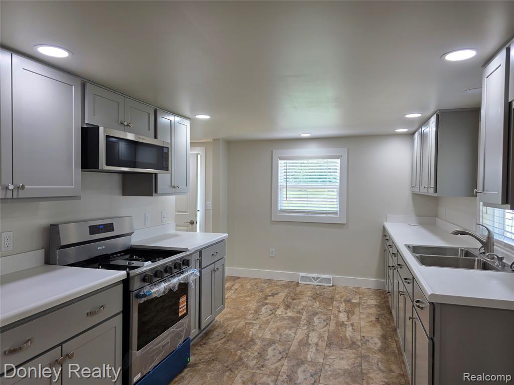 4514 Sebewaing Road, MI 48754 — Photo 4