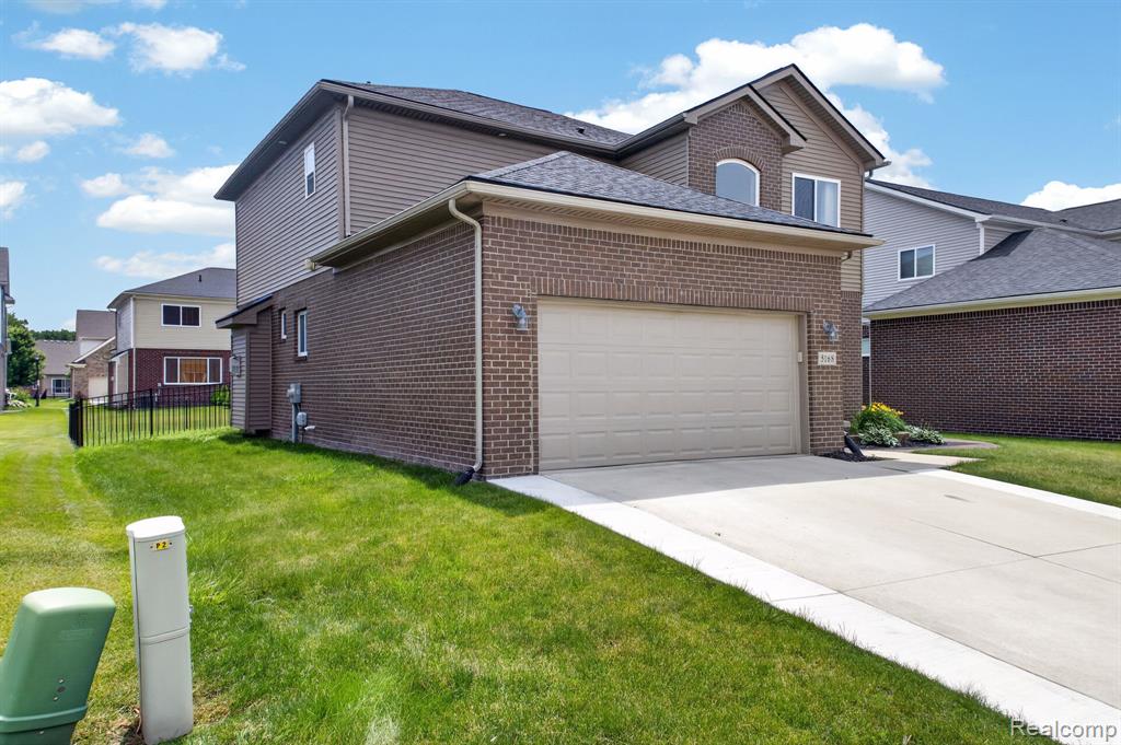 5168 Bradmore Lane, Warren, MI 48092 — Photo 32