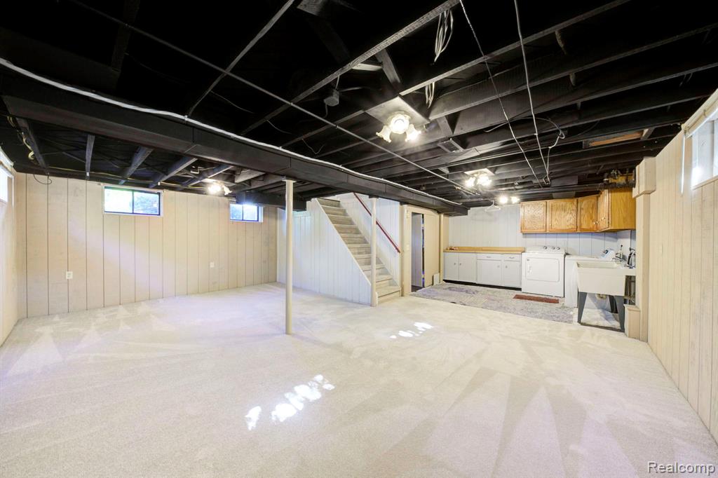 5324 Newberry Street, Wayne, MI 48184 — Photo 32