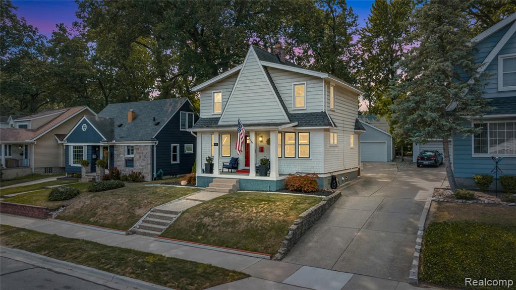 817 Fernwood Road, Royal Oak, MI 48067 — front exterior