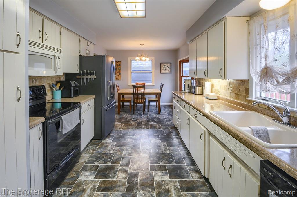 720 GARY RAY Drive, Davison, MI 48423 — Photo 13