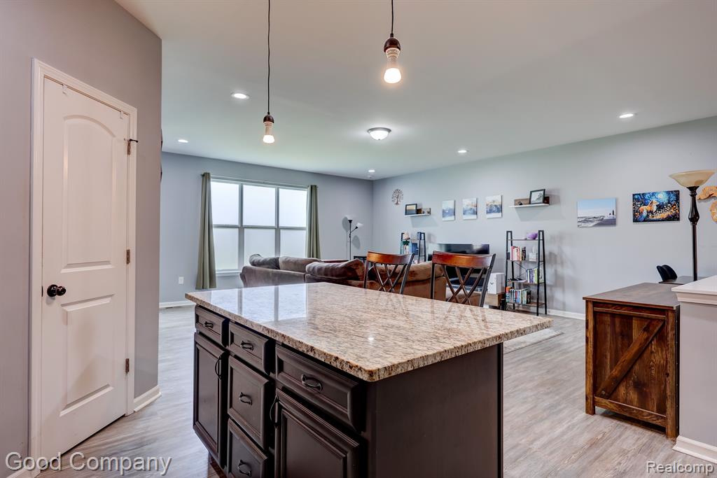 2763 AMBASSADOR Drive, Ypsilanti, MI 48198 — Photo 11