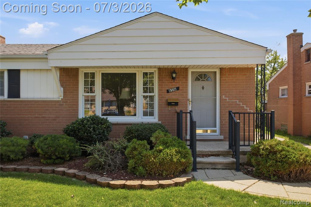 8516 Perrin Avenue, Westland, MI — Photo 4