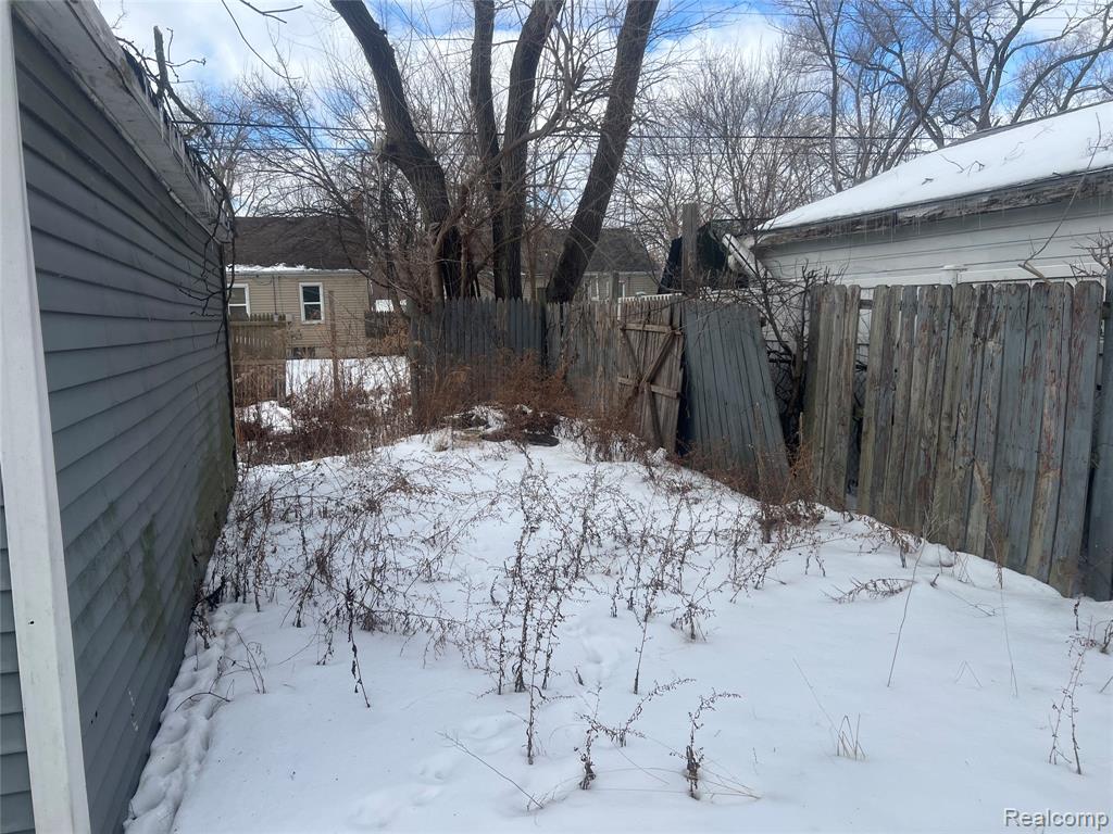 20543 Waltham Street, Detroit, MI 48205 — Photo 9