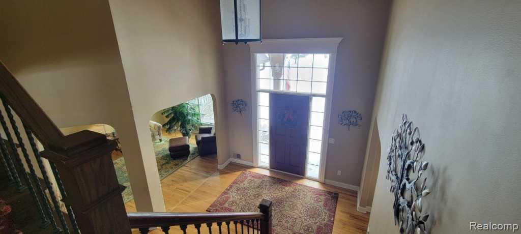 768 Shrewsbury Drive, Clarkston, MI 48348 — Photo 4