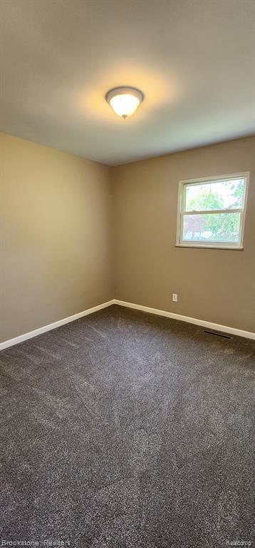 814 MURPHY Court, Linden, MI 48451 — Photo 13