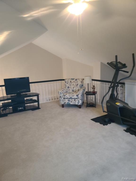 43201 POINTE Drive, Clinton Twp, MI 48038 — Photo 27