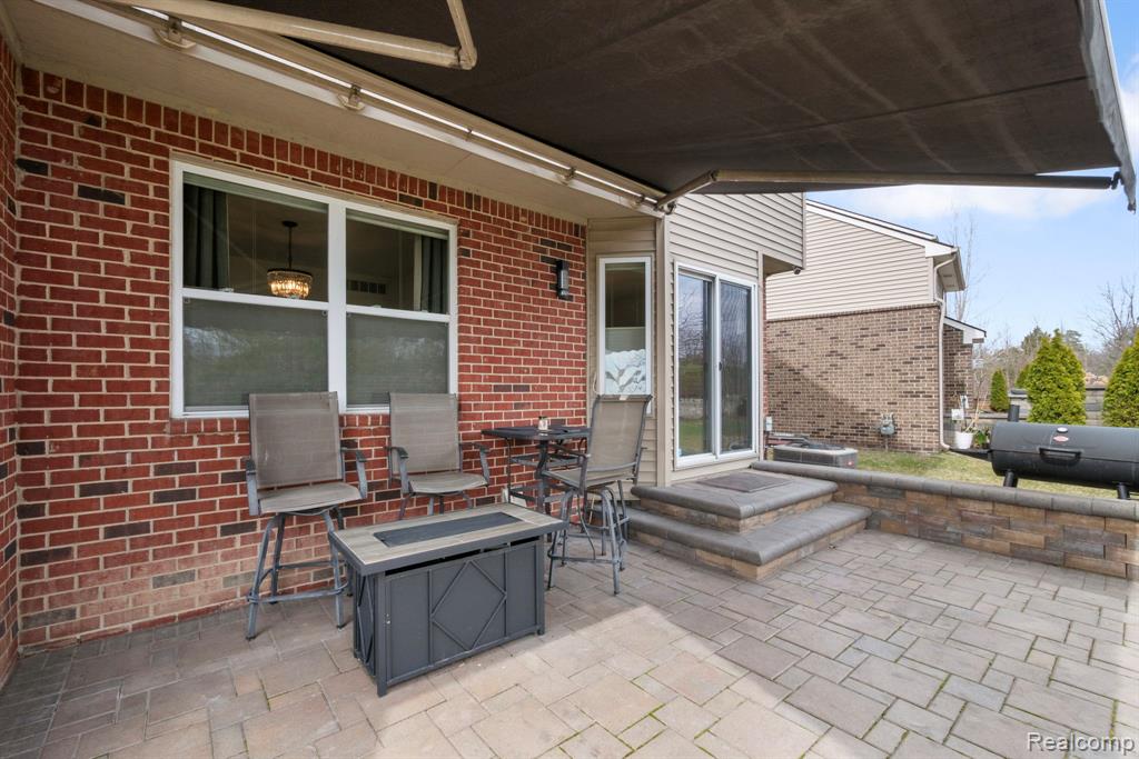 2495 Knollwood Drive, Canton, MI 48188 — Photo 3