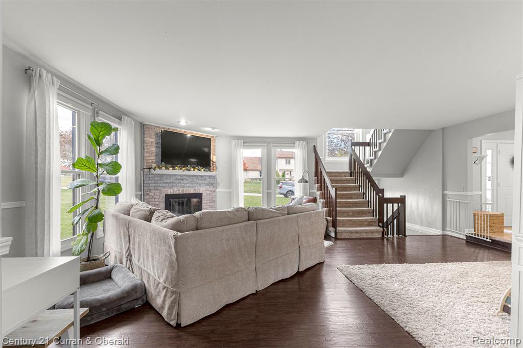 30999 Sudbury Street, Farmington, MI 48331 — Photo 12