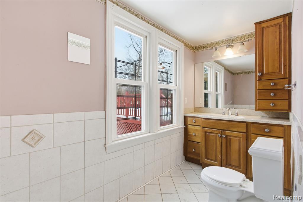 5885 Harrell Street, Detroit, MI 48213 — Photo 9
