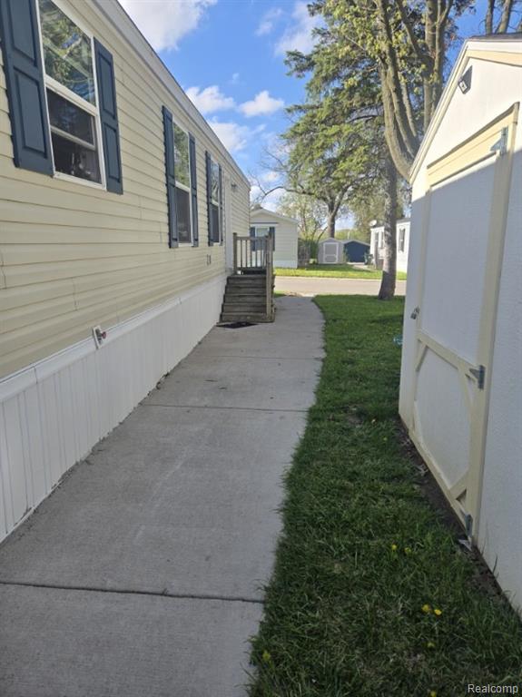 40 Sparrow Hill, Orion, MI — Photo 23