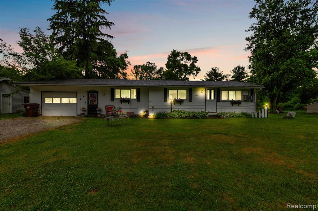 334 Monroe Street, Webberville, MI 48892 — Photo 3