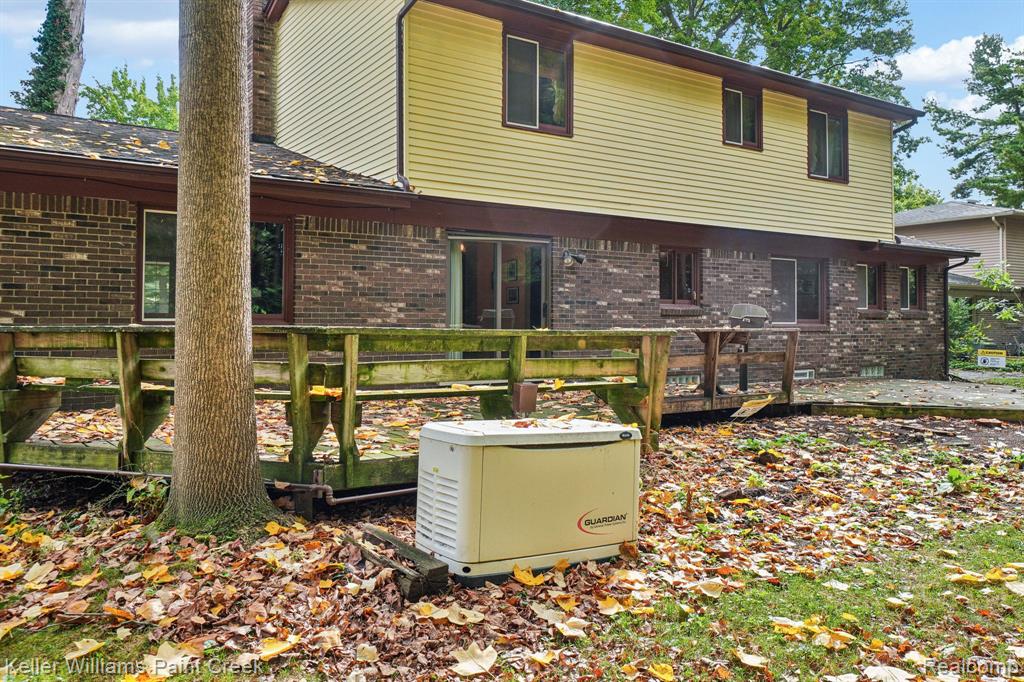 47955 BEN FRANKLIN Drive, Shelby Twp, MI 48315 — Photo 45