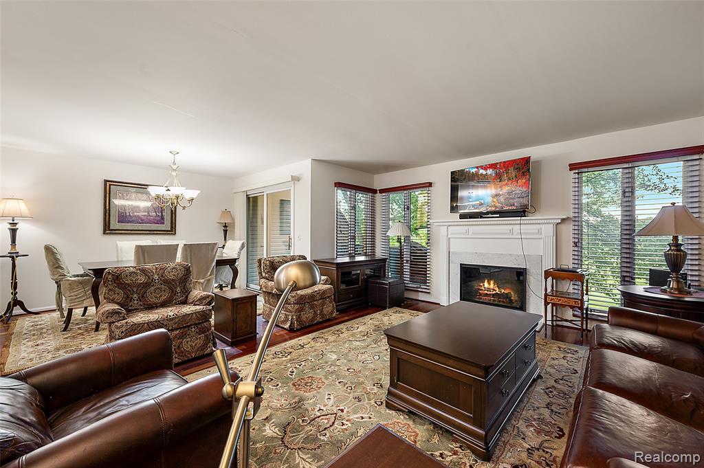 968 Golfview Court, Rochester Hills, MI 48307 — Photo 14