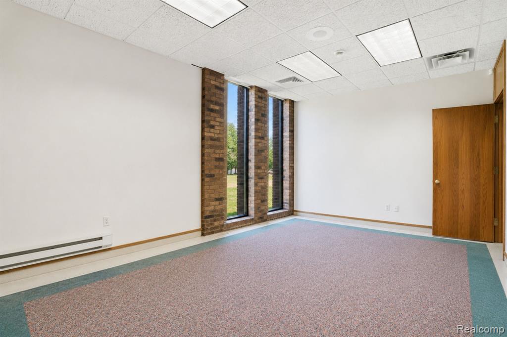 5081 Exchange Drive, Flint, MI 48507 — Photo 12