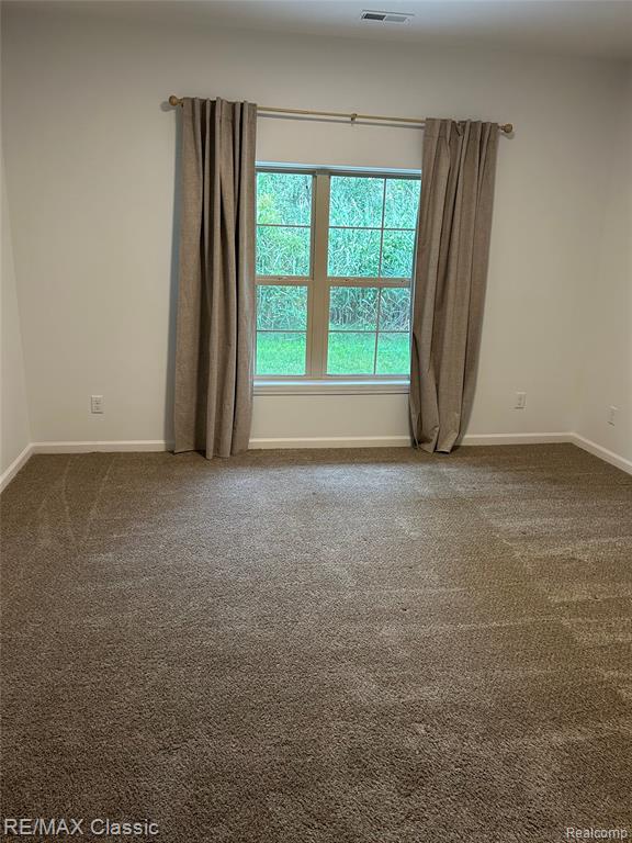 612 Pointe Drive, Walled Lake, MI 48390 — Photo 12