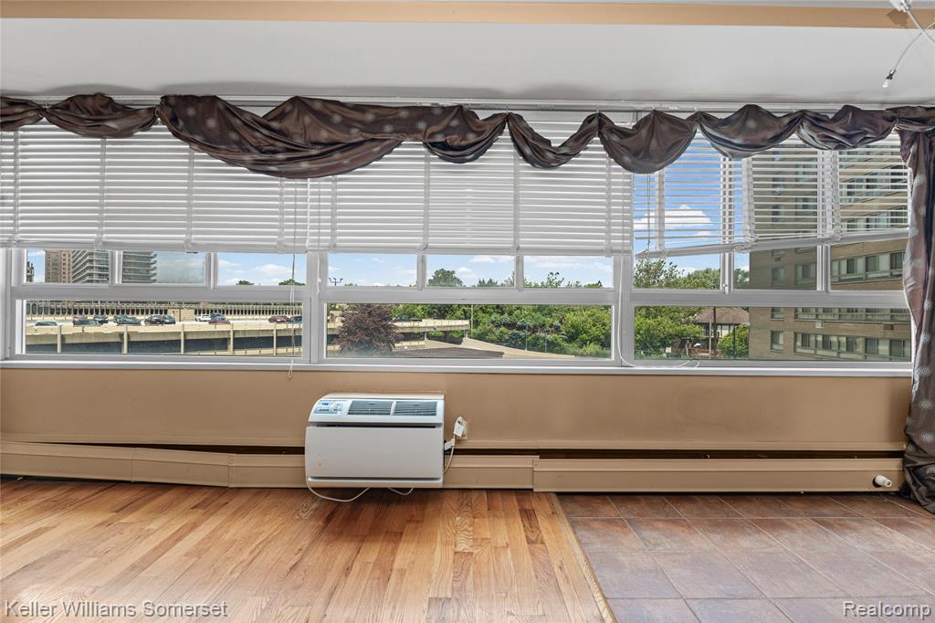 8900 Jefferson Avenue, 204, Detroit, MI 48214 — Photo 18