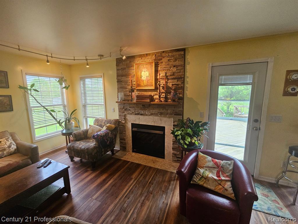 1451 ASHLYN Court, Fowlerville, MI 48836 — Photo 29