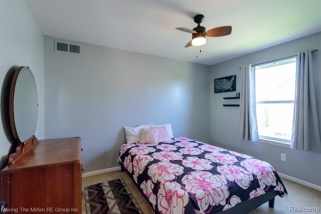43825 S Timberview Drive, Belleville, MI 48111 — Photo 42