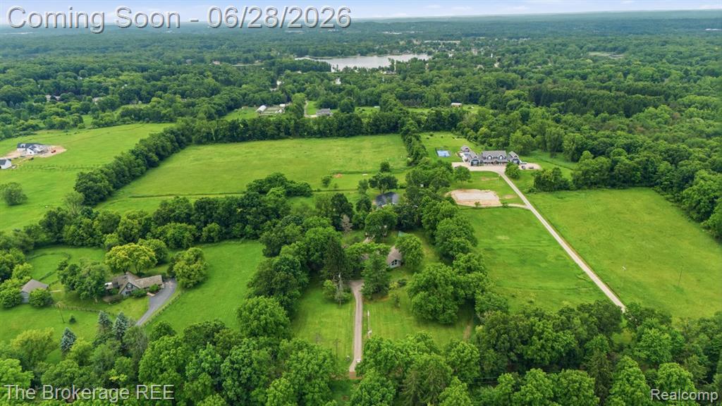 8475 Knox Road, Clarkston, MI 48348 — Photo 70