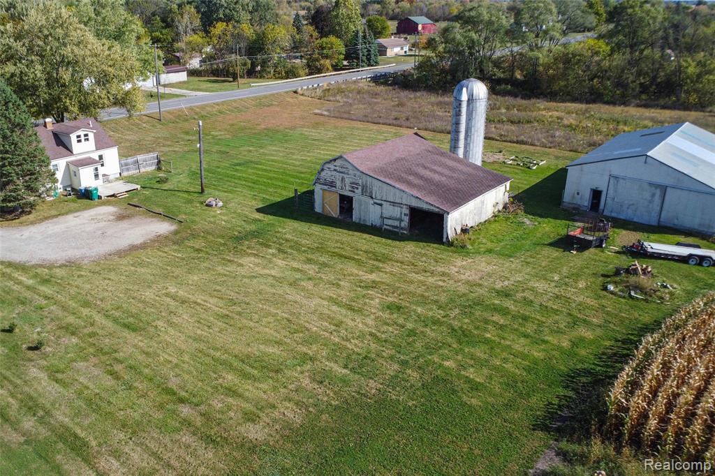 9710 E Newburg Road, Durand, MI 48429 — Photo 13