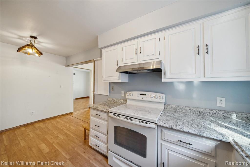1852 MIDVALE Avenue, Ypsilanti, MI 48197 — Photo 17