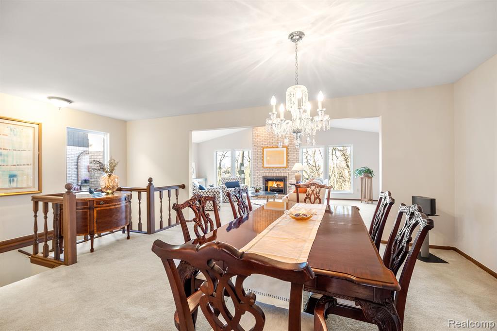 4237 SAWGRASS Drive, Bloomfield Hills, MI 48302 — Photo 12