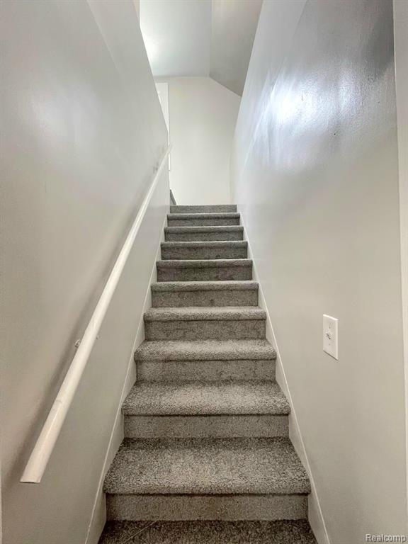 7843 Rutherford Street, Detroit, MI 48228 — Photo 25