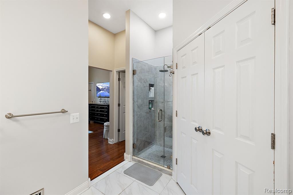 626 WOODSIDE Drive, 62, Milford, MI 48381 — Photo 29