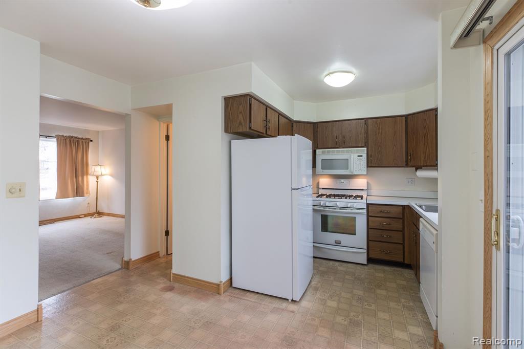 2939 Whittier Court, Ann Arbor, MI 48104 — Photo 14