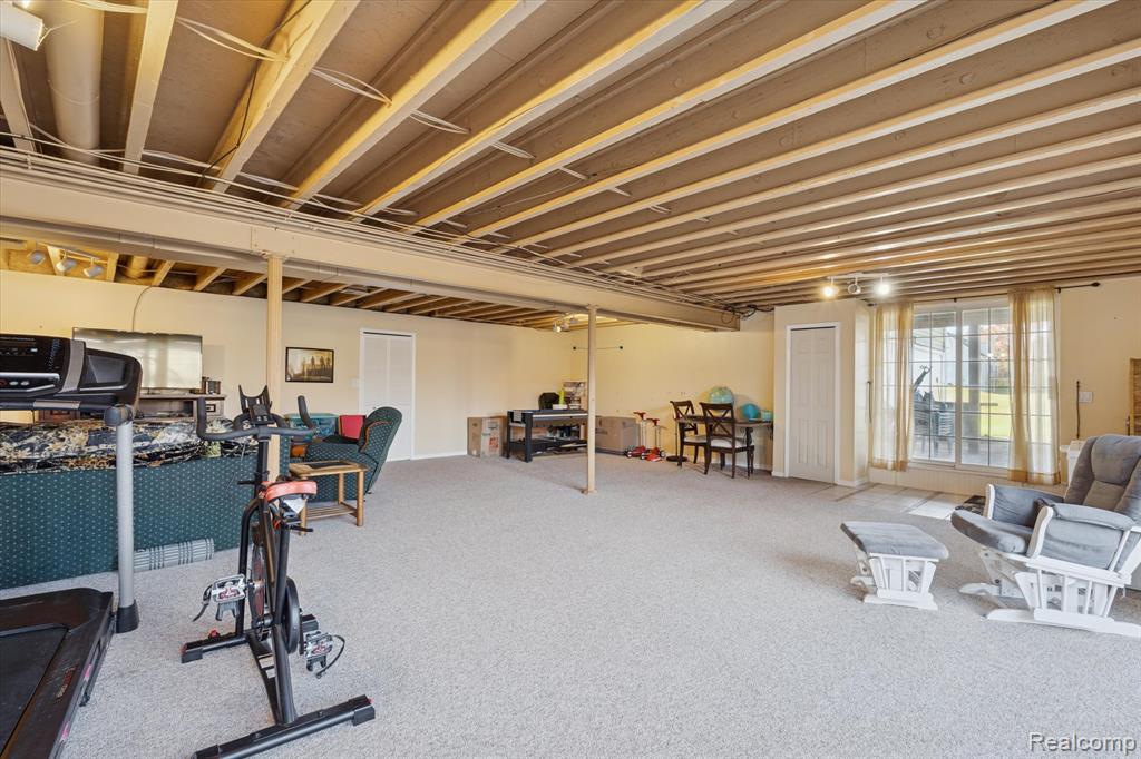 11051 Meadowview Drive, Goodrich Vlg, MI — Photo 33