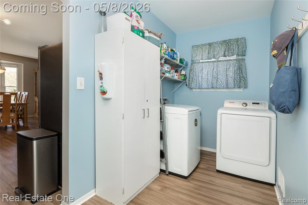 4749 Parkridge Drive, Waterford, MI 48329 — Photo 10