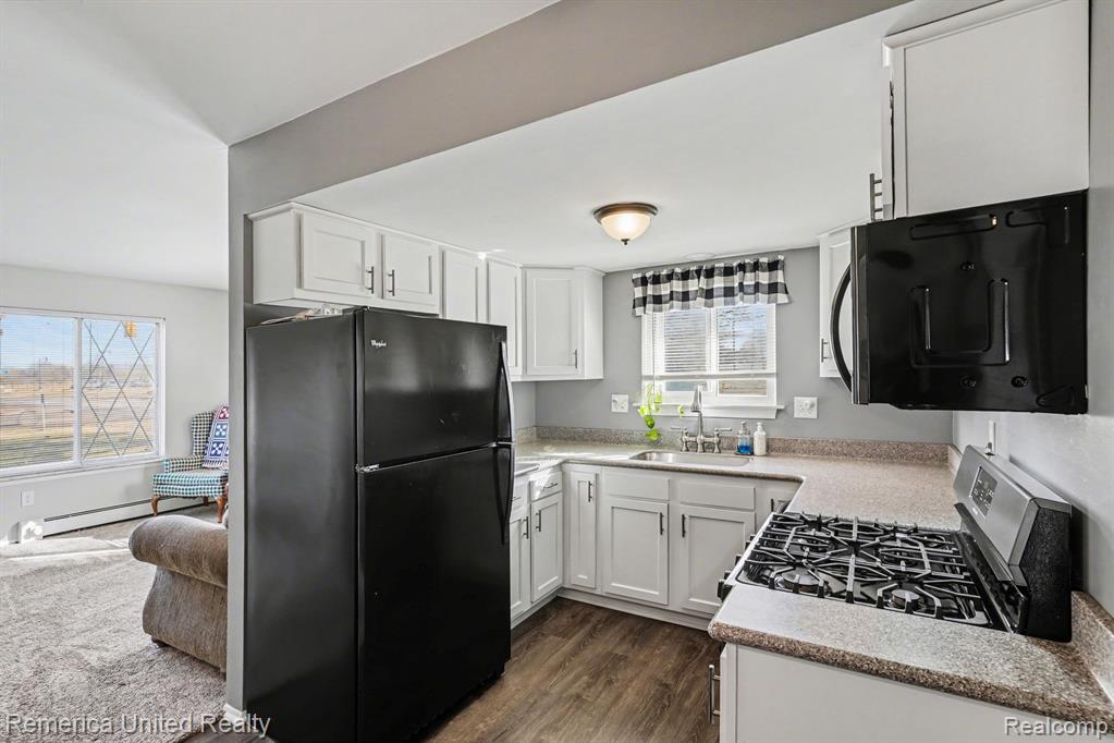 61035 11 Mile Road, 1, South Lyon, MI 48178 — Photo 5