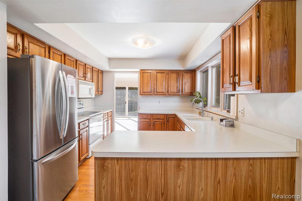 634 Applegate Lane, Grand Blanc, MI 48439 — Photo 2