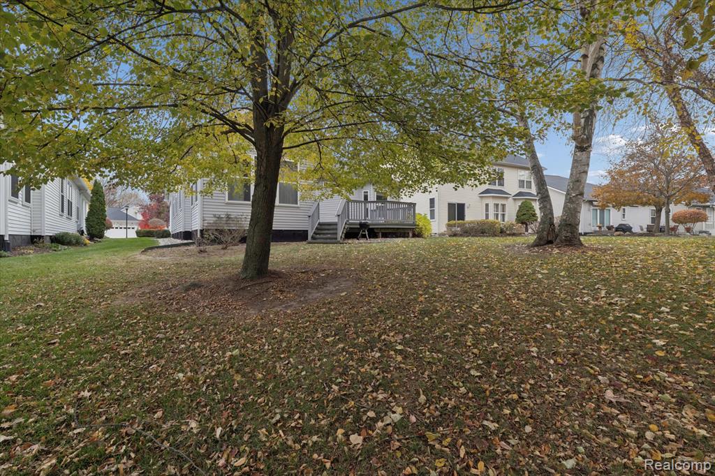 4035 Hillsdale Drive, Auburn Hills, MI 48326 — Photo 43