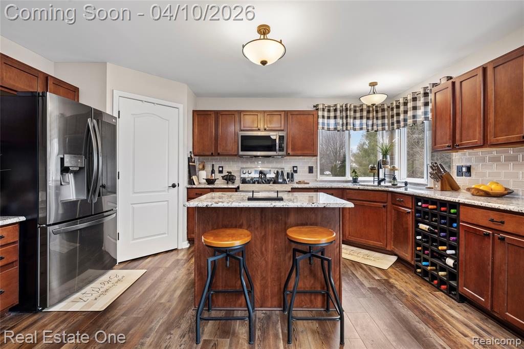 42756 Winding Pond Trail, Belleville, MI 48111 — Photo 21