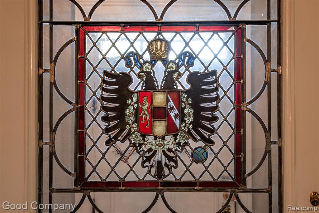 1704 Iroquois Street, Detroit, MI 48214 — Photo 8