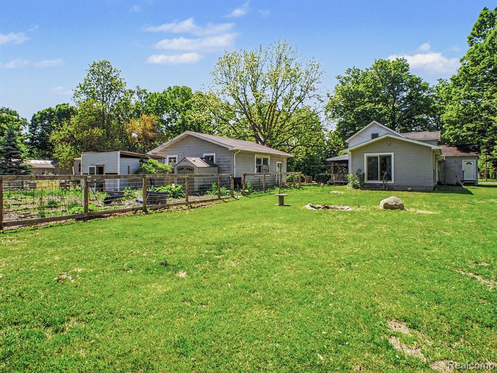 5272 W Frances Road, Clio, MI 48420 — Photo 22