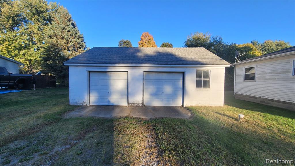 985 Fairledge Street, Lake Orion, MI 48362 — Photo 2
