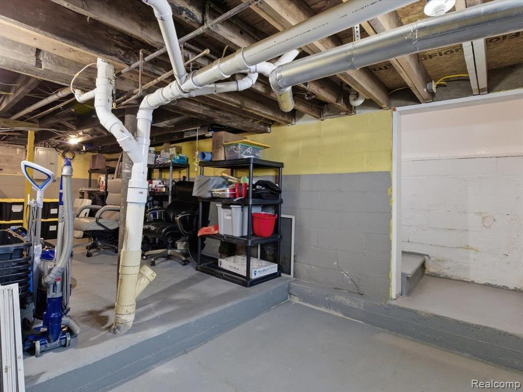 1207 Clinton Avenue, St. Clair, MI 48079 — Photo 25