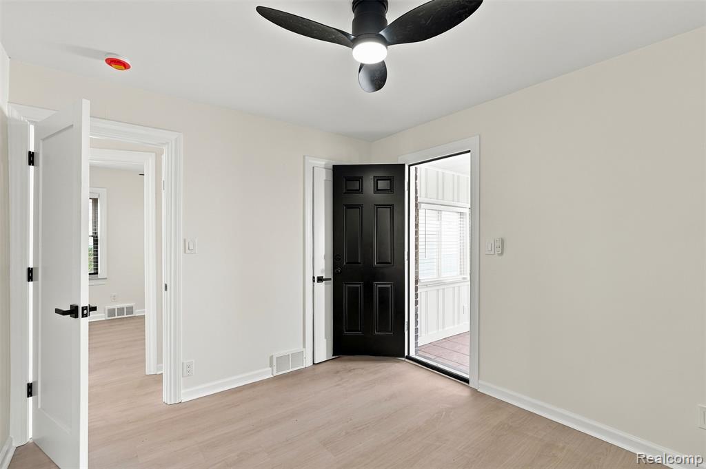 427 N Waverly Street, Dearborn, MI 48128 — Photo 18